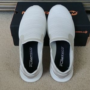 Merrelll slip on trail shoe